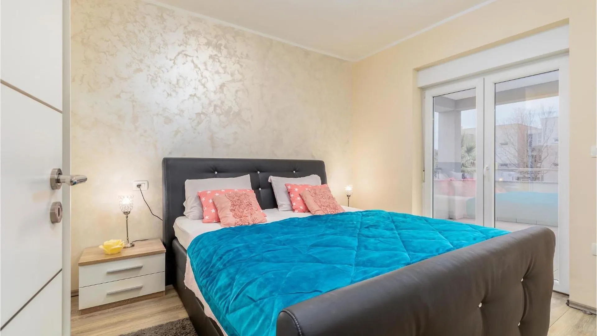 Beautiful Home In Pula With Jacuzzi Vintijan Kroatien
